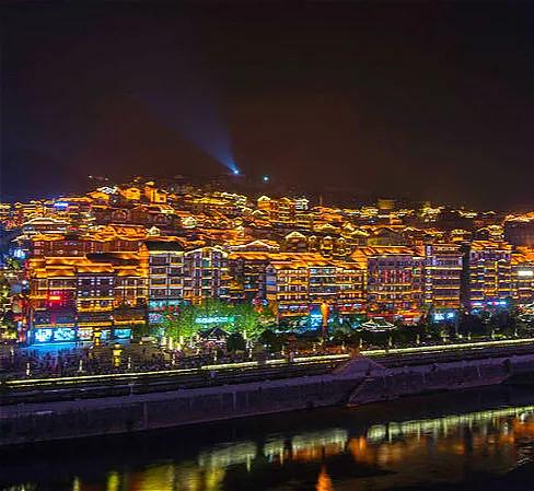 茅臺(tái)鎮(zhèn)—  夜色美景